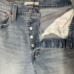 Levi's Light Blue Ribcage Straight Ankle Jeans with Button Fly